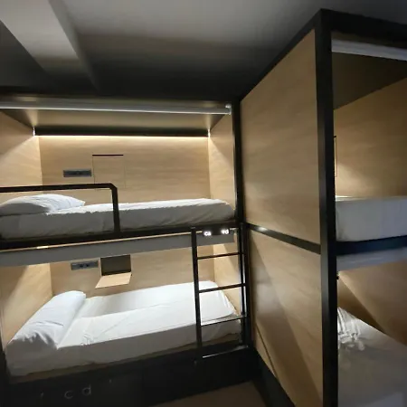 Hostel Euromadrid *