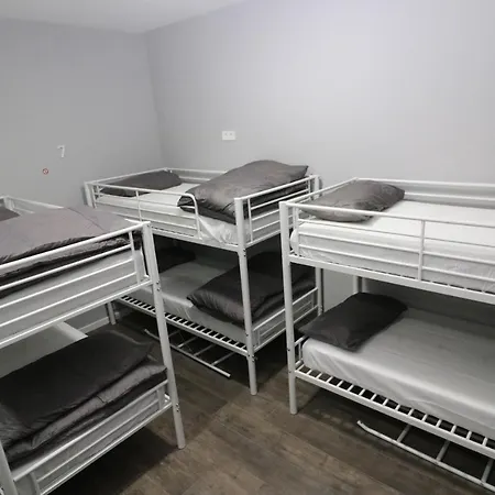 Downtown Hostal *