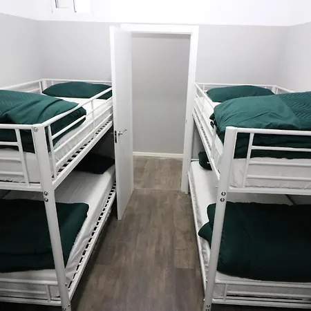 Downtown Hostal