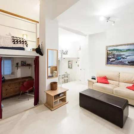 El Pasaje De Montesa Apartment