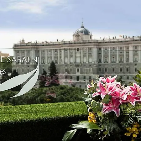 Apartosuites Jardines De Sabatini 3*