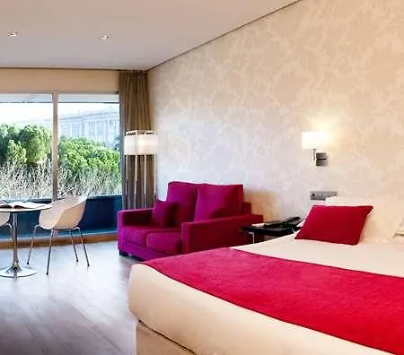 Apartosuites Jardines De Sabatini Madrid