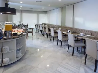 Hotell Nh Barajas Airport 3*