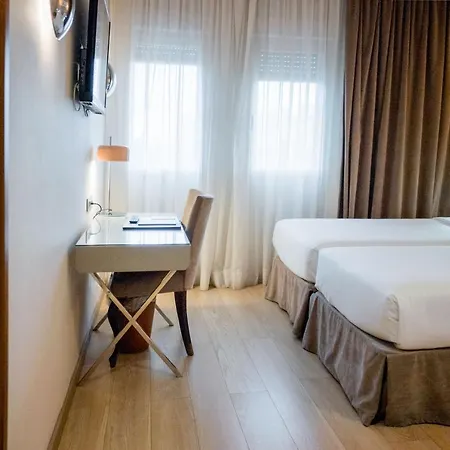 Hotel Opera 4*
