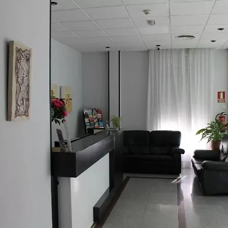 Barajas Plaza Hotel 3*