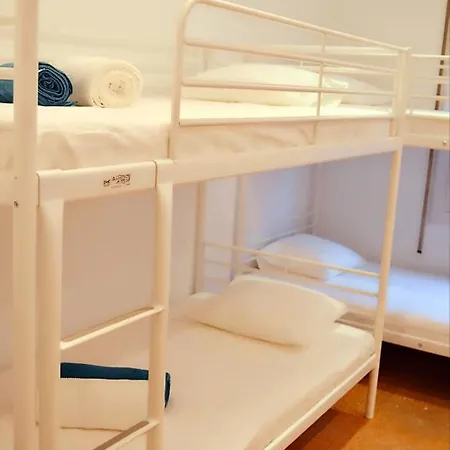 Olivos Hostel Madrid
