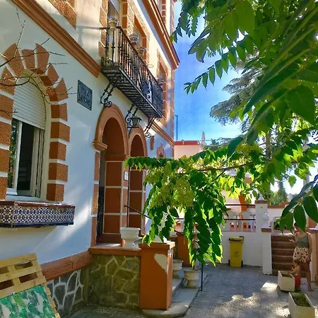 Hostel Olivos *