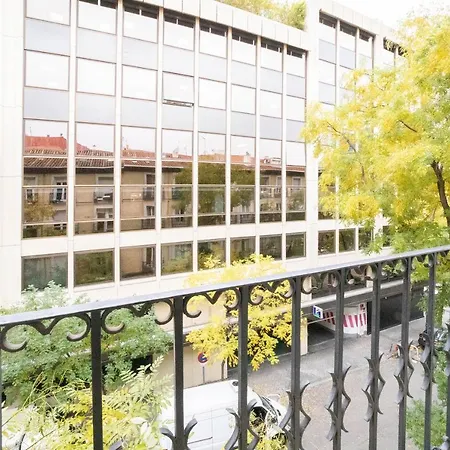 Apartamento Apartamento Moderno En Edificio Clásico Del Centro *