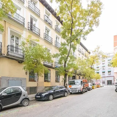 Apartamento Moderno En Edificio Clásico Del Centro