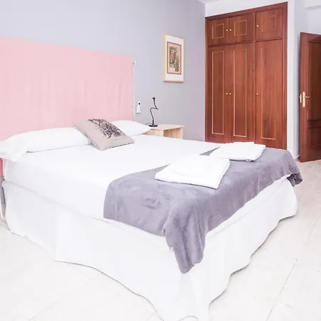 Apartment Urban Vida Carretas Madrid