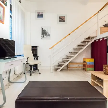 El Pasaje De Montesa Apartment