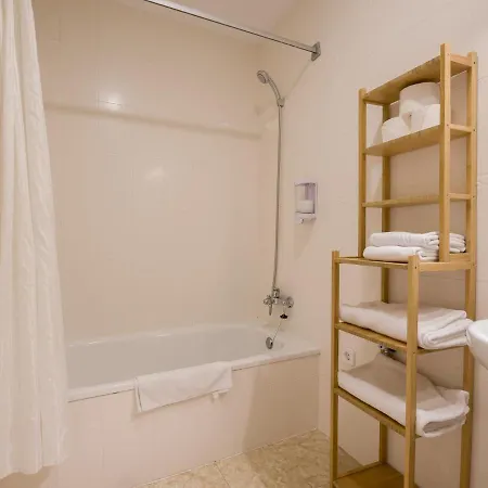 Urban Vida Carretas Apartment