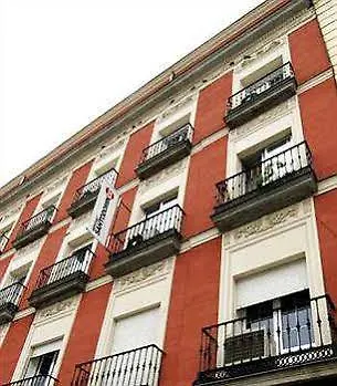 Gæstehus Santo Domingo Madrid