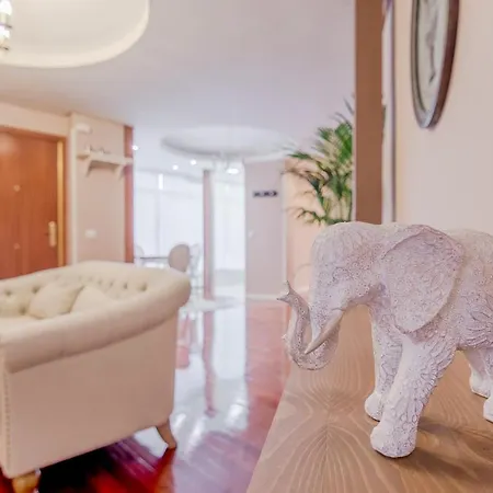 Descalzas Reales Apartment Madrid