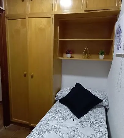 Azul Vallecas Apartment Madrid