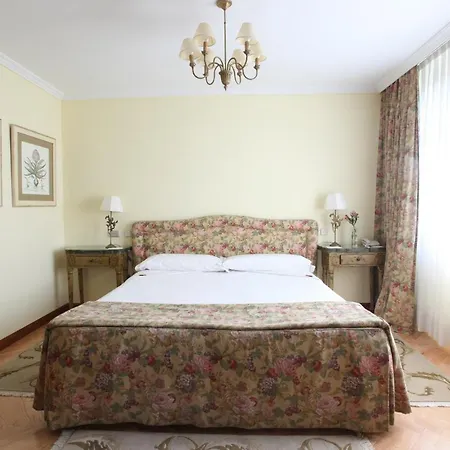 La Quinta De Cedros Madrid