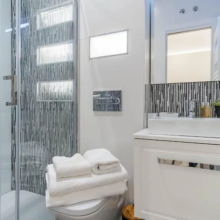 Apartamento Espoz Y Mina Ii *