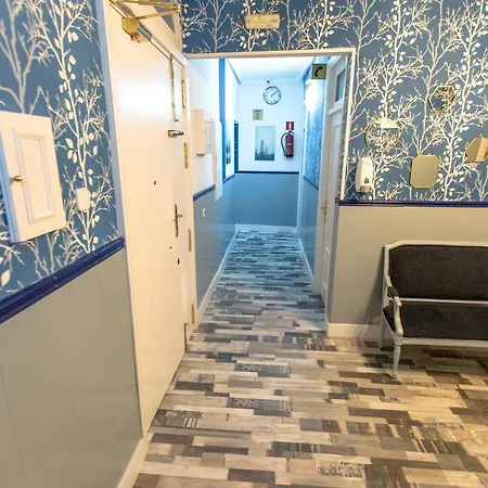 Fuencarral Adeco Guest house