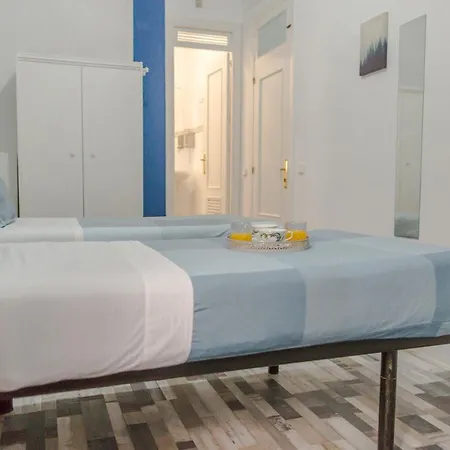 Fuencarral Adeco Guest house