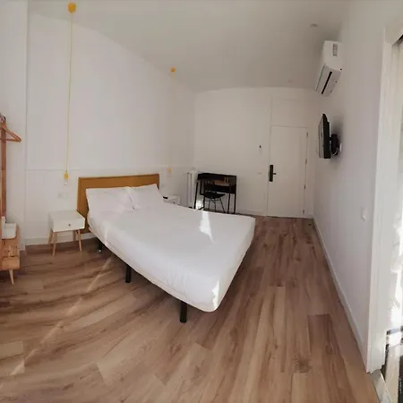 Guest house Manuela By Gaiarooms