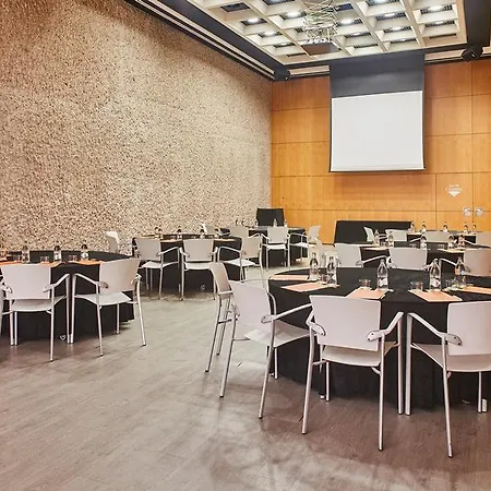 Silken Puerta Hotel 4*