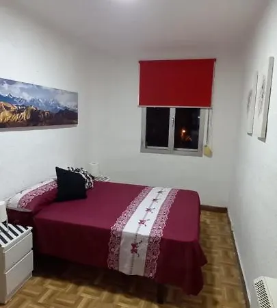 Azul Vallecas Apartment Madrid