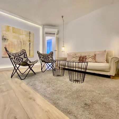 Apartment Charming La Casa De La Castellana *