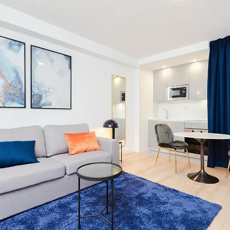 Premium In La Rosaleda Area - Madrid