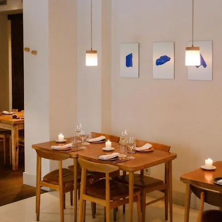Hotell One Shot Fortuny 4*