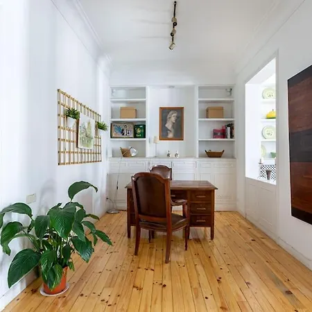 Luxury Location Royal Palace Apartment *
