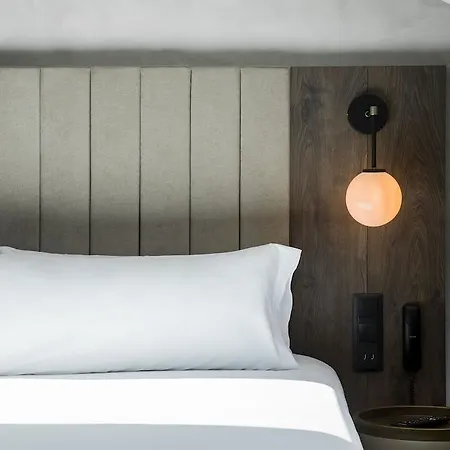Icon Wipton 4* Madrid
