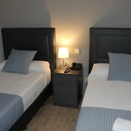 Hotel Barajas Plaza