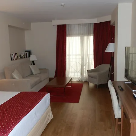 Aparto-hotel Rosales 3* Madri