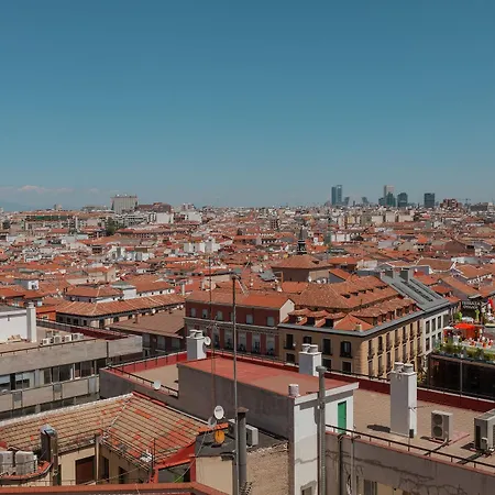 Charlotte-gran Via Hostel Madrid