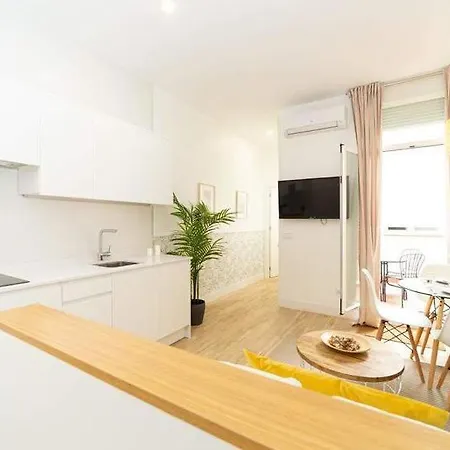 Fuencarral Apartment