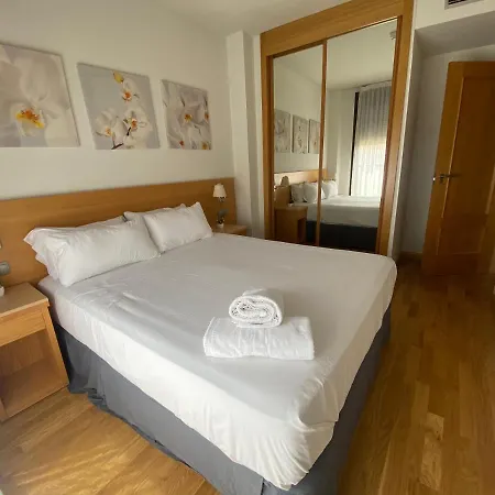 Close To Airport, Ifema Apartment