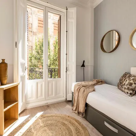 1915 Private Apartamento