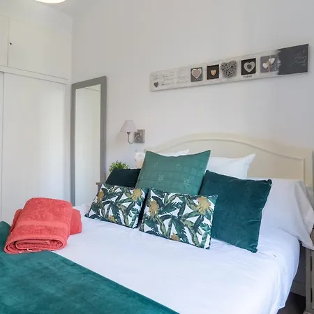 Jacuzzi Full Exterior Sol, By Monaro***** Apartament Madryt