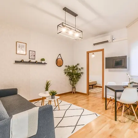 Apartament Collection Plaza De Espana - Confort Iconico En La Ciudad