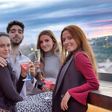 Apartosuites Jardines De Sabatini Madrid