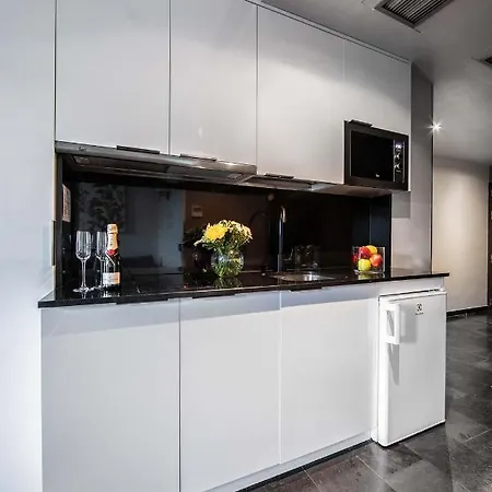 Apartosuites Jardines De Sabatini Appart hôtel Madrid
