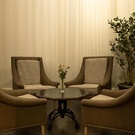 Hotel Icon Wipton 4*