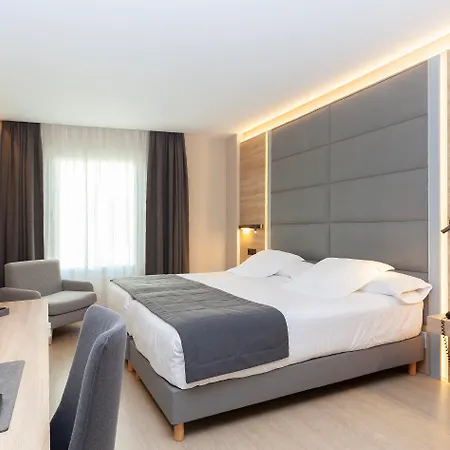 Liabeny Szálloda 4*