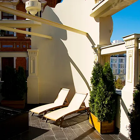Hotel Mate Alicia Madryt