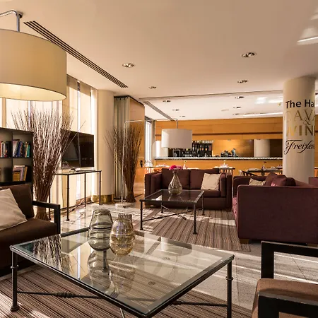 Rafaelhoteles Piramides Hotel Madrid
