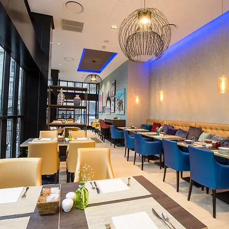 马德里市中心莱昂纳多酒店 酒店