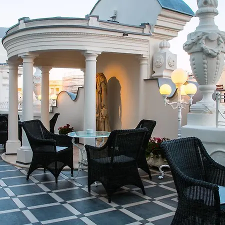 Atlantico Hotel 4*