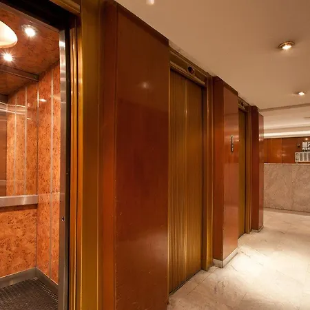 Goya 75 Aparthotel