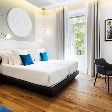 One Shot Fortuny Hotell 4*