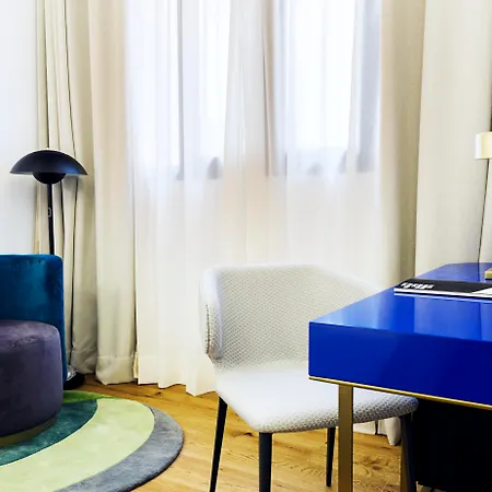 Hotell One Shot Fortuny 4*